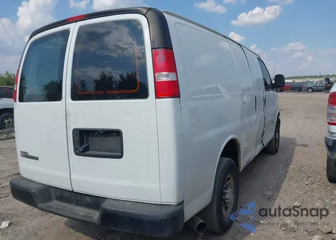 2021 Chevrolet Express Cargo Rwd 2500 Regular Wheelbase Wt z USA, uszkodzony, nr VIN 1GCWGAF1XM1306294